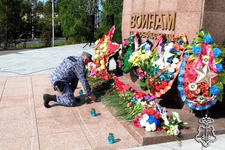 В Бурятии росгвардейцы приняли участие в акции «Свеча памяти»