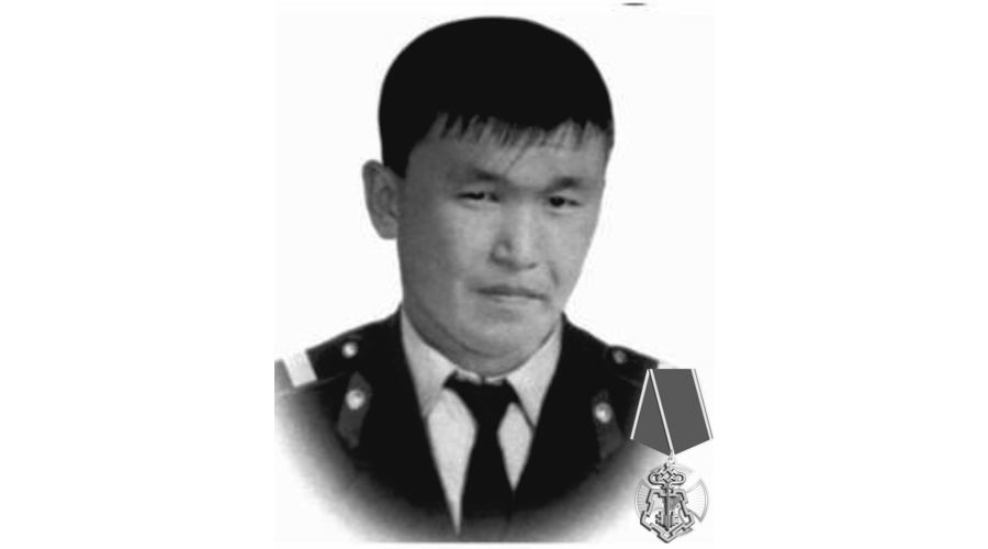 В Бурятии почтили память сотрудника вневедомственной охраны, погибшего при исполнении