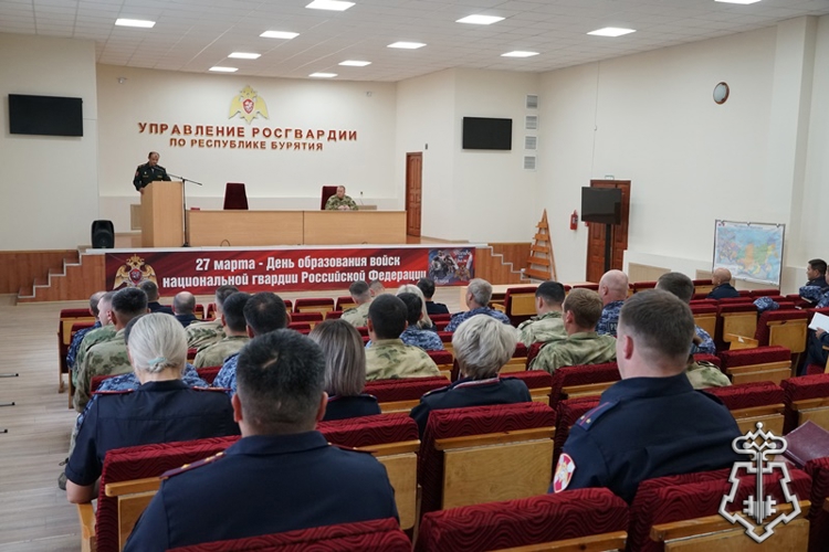 В Бурятии росгвардейцы приняли участие в мероприятиях, посвященных Дню Государственного флага России