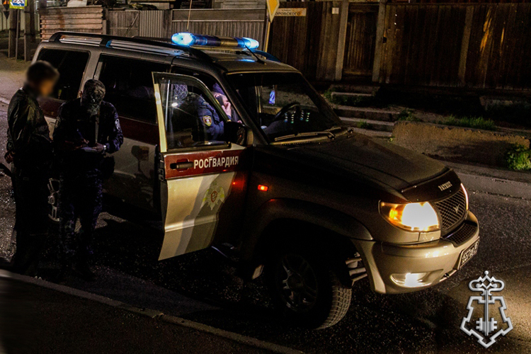 Гражданина с наркотическим веществом задержали росгвардейцы в Улан-Удэ