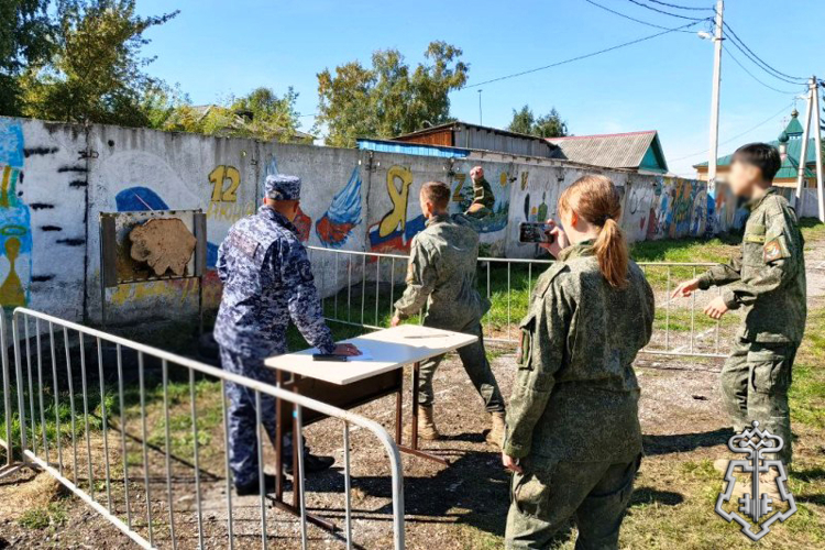 В Бурятии сотрудники вневедомственной охраны Росгвардии приняли участие в слёте «Байкальская звезда»