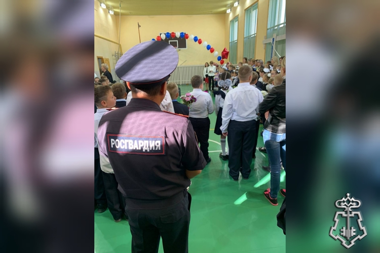 В Бурятии росгвардейцы обеспечивают безопасность в День знаний