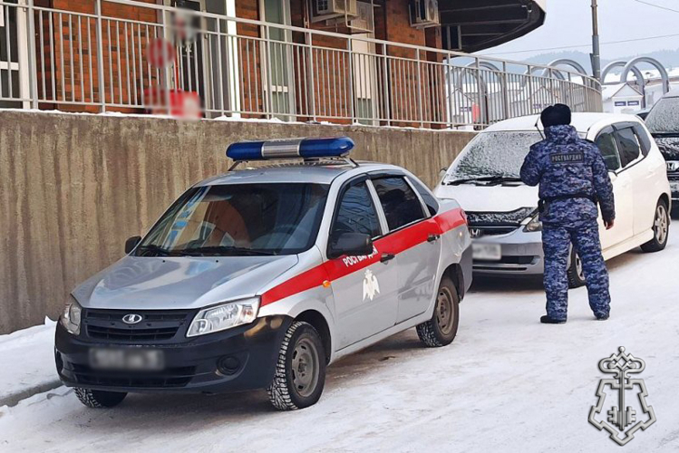 Сотрудники вневедомственной охраны задержали подозреваемого в краже в Бурятии