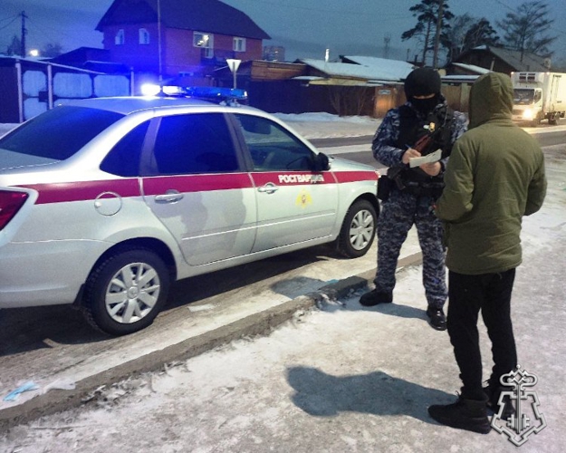 В Кабанском районе росгвардейцы задержали мужчину, ранившего двух людей