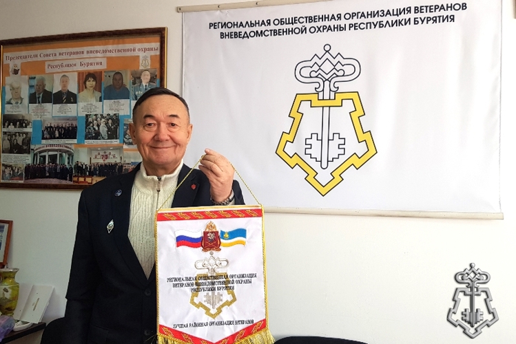 В ветеранской организации вневедомственной охраны Бурятии наградили лучших