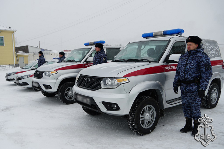 В Бурятии росгвардейцы получили новые служебные автомобили