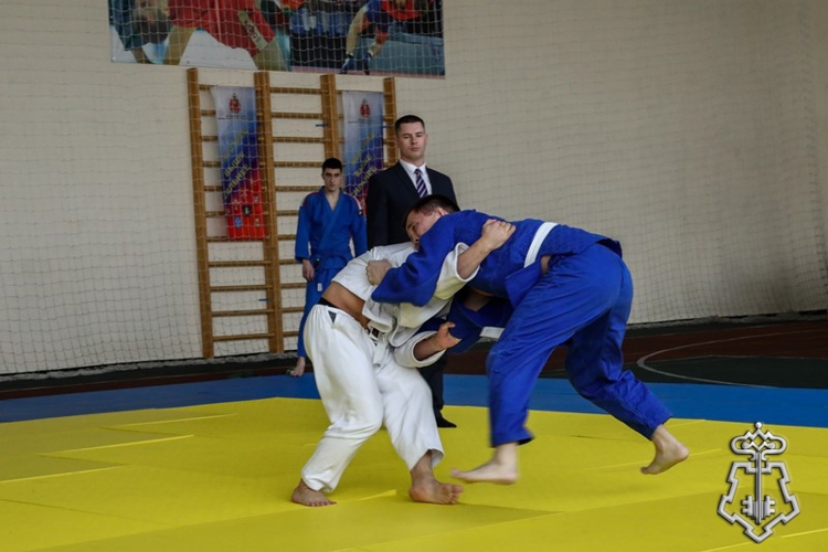 Росгвардейцы Бурятии победили на  чемпионатах по дзюдо и самбо Восточного округа Росгвардии  