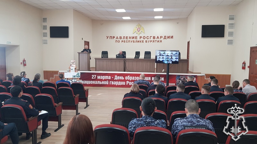В Улан-Удэ сотрудники вневедомственной охраны встретились с ликвидатором Чернобыльской катастрофы