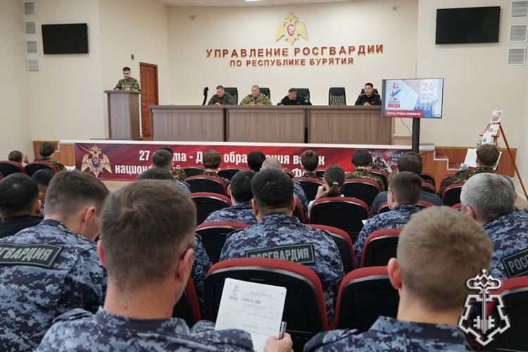 В Улан-Удэ росгвардейцы написали «Диктант Победы»