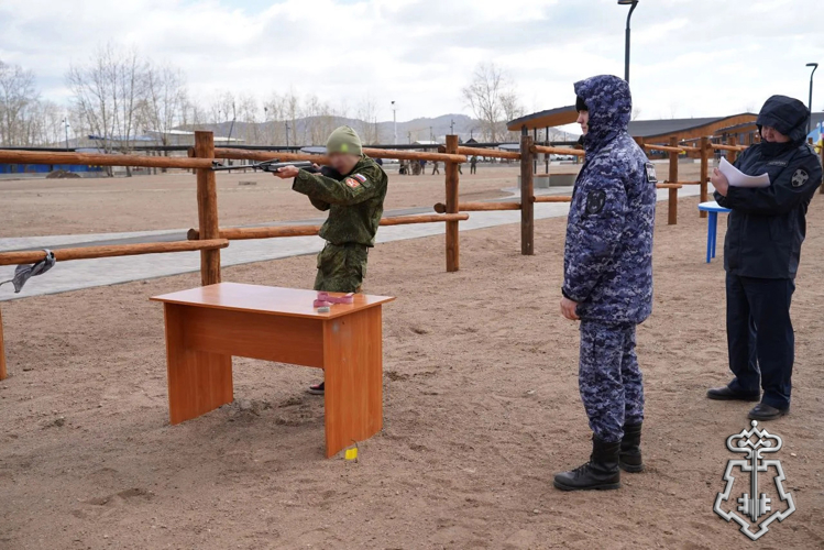 В районах Бурятии сотрудники вневедомственной охраны оказали методическую помощь в проведении игры «Зарница 2.0»