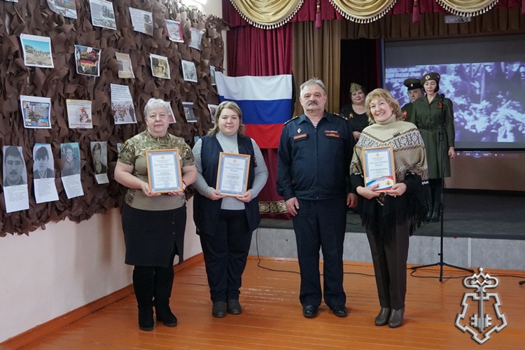 В Бурятии профсоюз вневедомственной охраны совместно с волонтерами оказывают помощь землякам на СВО