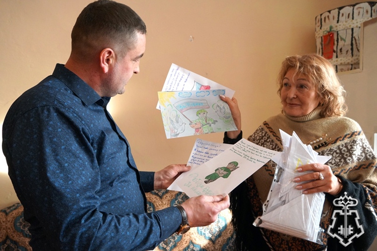 В Бурятии профсоюз вневедомственной охраны совместно с волонтерами оказывают помощь землякам на СВО