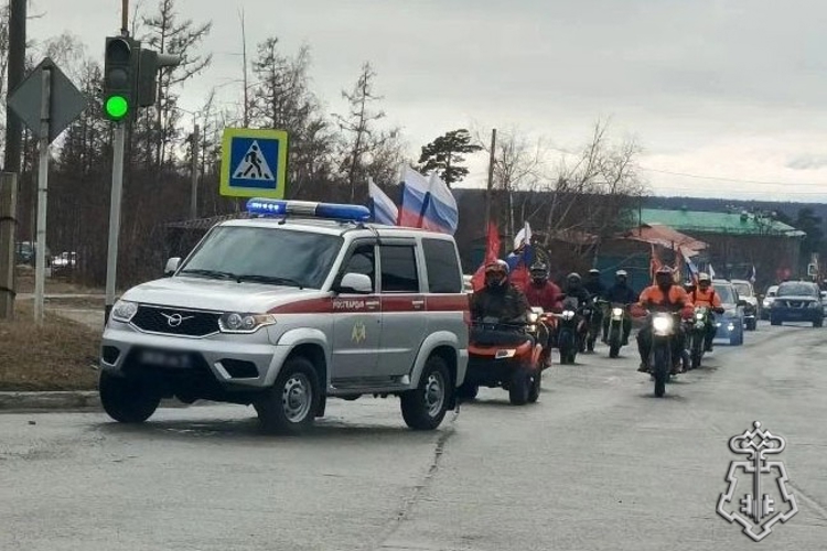 Сотрудники вневедомственной охраны возглавили автопробег в честь Дня Победы в Северобайкальске