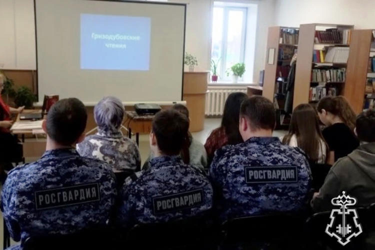 В районах Бурятии сотрудники вневедомственной охраны проводят мероприятия, посвященные Дню Победы