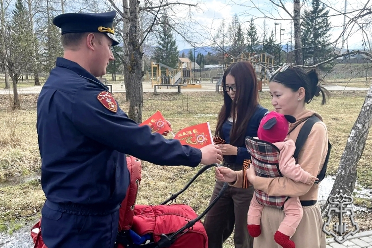 В районах Бурятии сотрудники вневедомственной охраны проводят мероприятия, посвященные Дню Победы