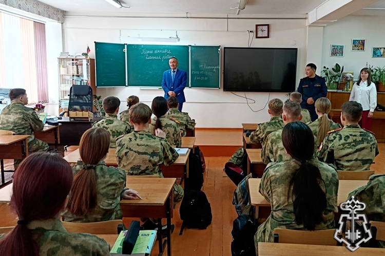 В Бурятии росгвардейцы провели антитеррористические уроки 
