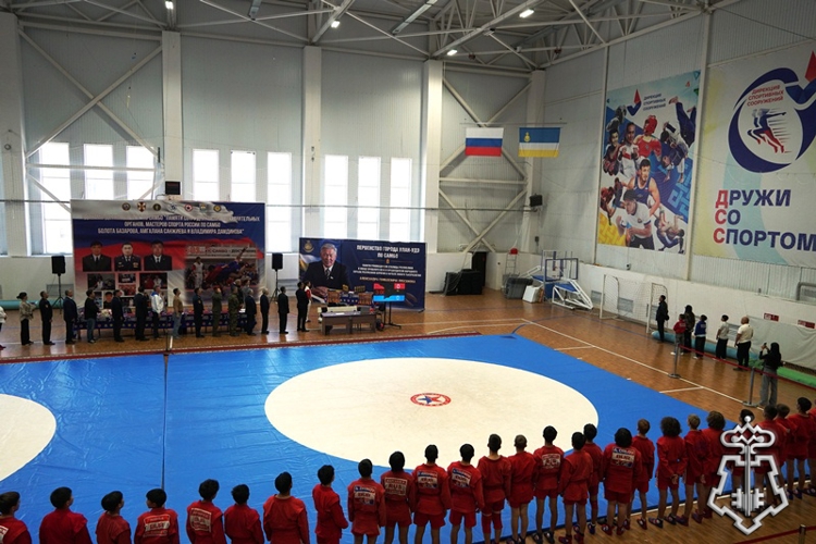 В Бурятии прошел турнир «Динамо» по самбо в память о погибших сотрудниках