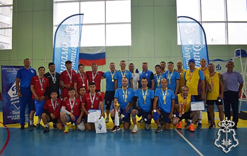 Сотрудники вневедомственной охраны стали серебряными призерами чемпионата Динамо по волейболу