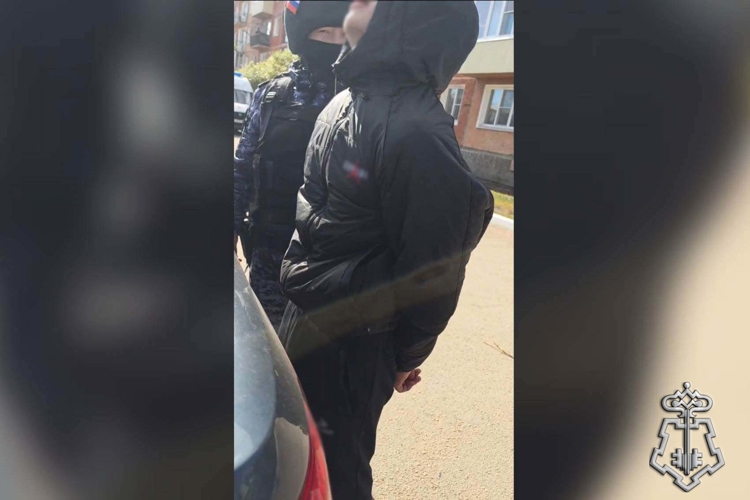 Сотрудники вневедомственной охраны Росгвардии задержали мужчину с ножом в Улан-Удэ