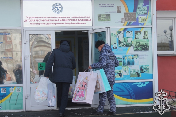 «Шкатулку храбрости» в очередной раз пополнили сотрудники вневедомственной охраны Росгвардии