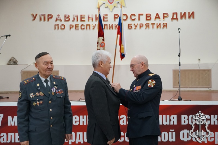 В Улан-Удэ состоялось торжественное собрание, посвященное Дню вневедомственной охраны Росгвардии
